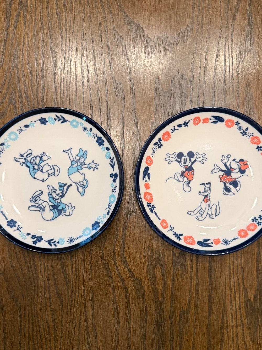 NWT - Disney x Daiso Ceramic Side Plates Set of 2 Mickey & Donald Duck